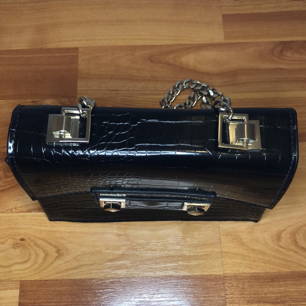 NWOT ZARA | Croc Embossed Synthetic Leather Purse - Picture 6 of 9